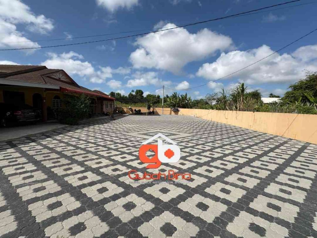 Photo 6147792990832280380 y