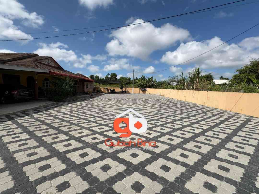 Photo 6147792990832280380 y