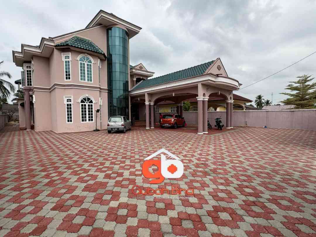 Photo 6150044790645966561 y